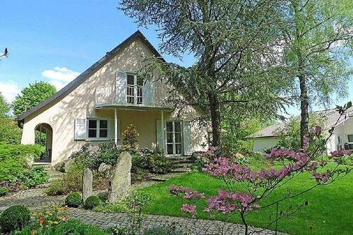 Ansicht II Sommer - 5 Zimmer Mehrfamilienhaus, Wohnhaus in Berg-Sibichhausen