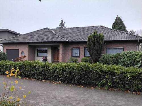 20251126_143545.jpg - 6 Zimmer Bungalow zum Kaufen in Gronau
