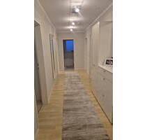 Helle 4 Zimmer Wohnung mit Balkon - Mainz Mombach