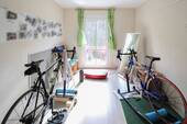 Zimmer 2 - 