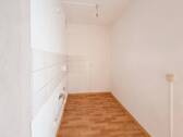 Küche 2 - Musterfoto - Etagenwohnung mit 42,90 m² in Dresden zur Miete
