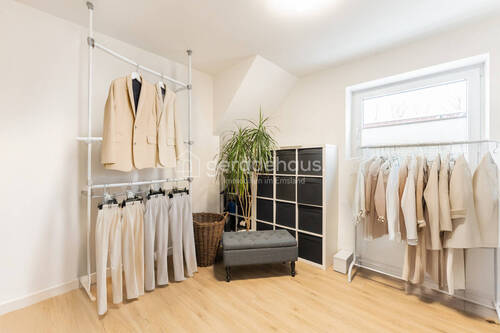 Ankleide-Gästezimmer - 