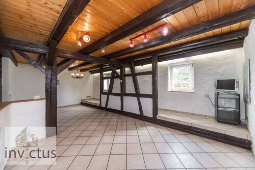 Bild 2 - 6 Zimmer Mehrfamilienhaus, Wohnhaus zum Kaufen in Bad Wimpfen