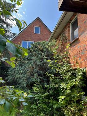 Hausansicht - Mehrfamilienhaus, Wohnhaus mit 208,00 m² in Tangstedt zum Kaufen