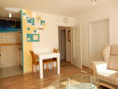 Wohnzimmer - 2 Zimmer Etagenwohnung zum Kaufen in Nürnberg