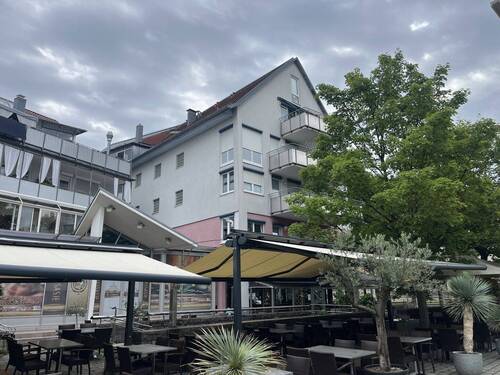 Hausansicht - 2 Zimmer Etagenwohnung zur Miete in Wernau