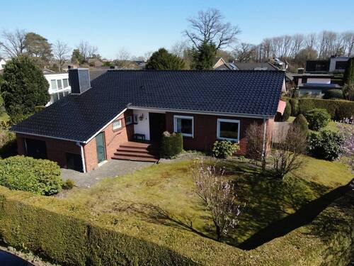 Frontansicht - 4 Zimmer Bungalow in Pinneberg / Eggerstedt