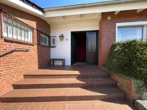 Eingangsbereich - Bungalow mit 140,00 m² in Pinneberg / Eggerstedt zum Kaufen