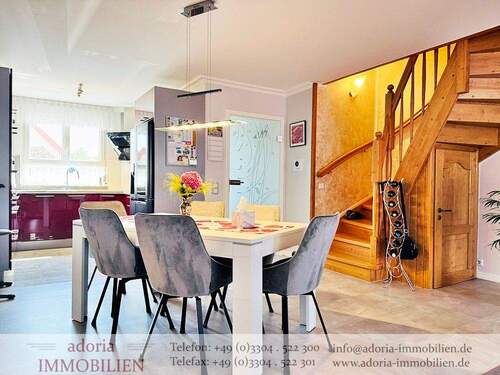 Essbereich - Küche - Reihenmittelhaus mit 142,00 m² in Oberkrämer / Eichstädt zum Kaufen