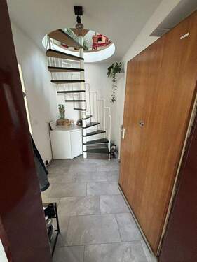 Bild 2 - 4 Zimmer Etagenwohnung zum Kaufen in Spandau