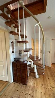 Treppe zum Dach - Einfamilienhaus mit 87,00 m&sup2; in Neuenhagen zum Kaufen