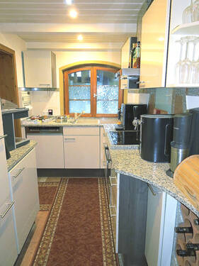 Küche - Wohnen wie in einem Haus - 2- Zimmer Wohnung im EG zentral in Dinkelsbühl mit Ausbauzimmer