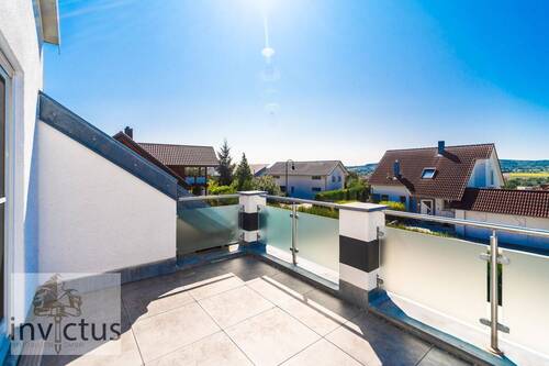 Balkon OG - 6 Zimmer Einfamilienhaus zum Kaufen in Langenbrettach