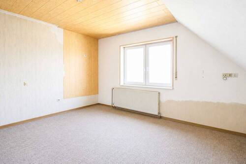 Schlafzimmer_1OG - 4 Zimmer Einfamilienhaus in Aßlar