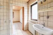 Badezimmer_EG - 
