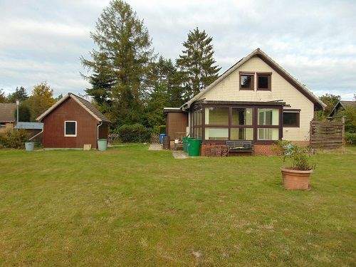 Hausansicht mit Garage.jpg - 