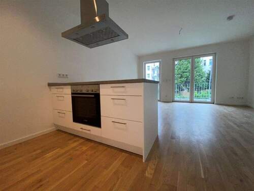 Küche mit Wohnbereich - Stötteritz* Neubau* Zweitbezug* altersgerechte Whg* hell* Balkon hofseitig* offene Küche mit EBK