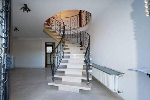 Diele - 1 Zimmer Einfamilienhaus in Ahorn