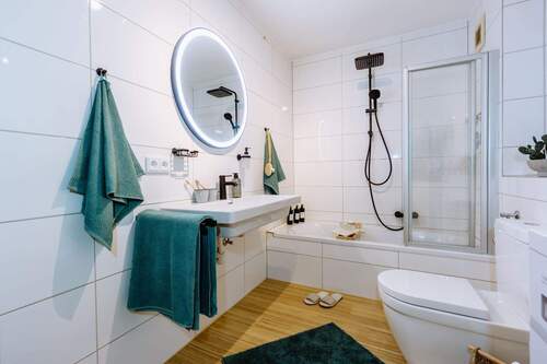 Badezimmer - Gesamtansicht - 