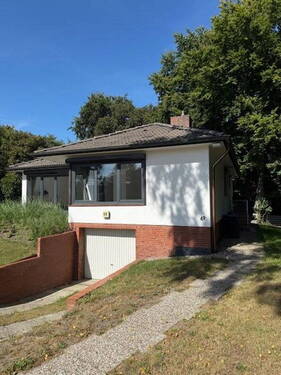 Sür-Ostseite FRont - 4 Zimmer Bungalow zum Kaufen in Hamburg
