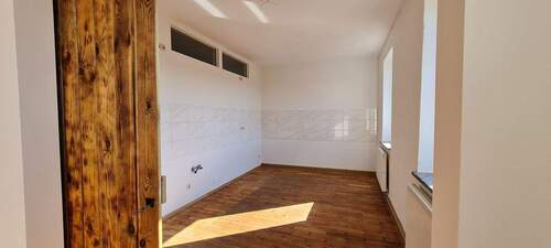 20220308_110307.jpg - Etagenwohnung mit 141,20 m² in Frankenberg zur Miete