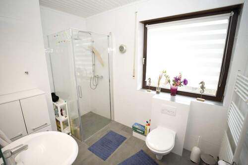 OG Badezimmer - 5 Zimmer Reihenmittelhaus zum Kaufen in Erftstadt / Liblar