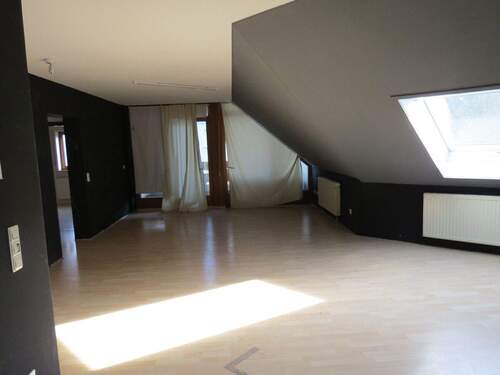 Wohnen - 2 Zimmer Etagenwohnung zum Kaufen in Crailsheim / Altenmünster