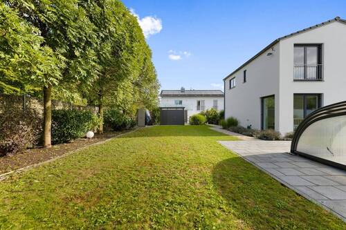 Garten obere Ebene - 5 Zimmer Einfamilienhaus zum Kaufen in Kösching