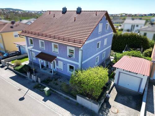 * - 4 Zimmer Doppelhaushälfte zum Kaufen in Maxhütte