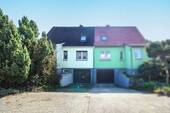 Haus Frontansicht - 