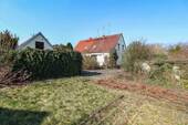 Grundstücksbereich hinter dem Haus - 