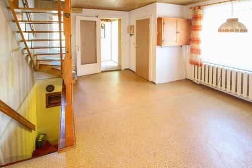 Flur mit Essbereich - Einfamilienhaus in Nossen zum Kaufen