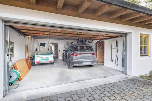 Garage - 