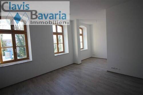 Wohnraum Beispielbild - Etagenwohnung mit 74,00 m&sup2; in Frankfurt (Oder) zur Miete