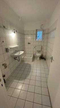 Badezimmer - 3 Zimmer Etagenwohnung zur Miete in Syke