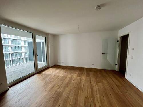 Wohnbereich - 2 Zimmer Etagenwohnung zur Miete in Fürth