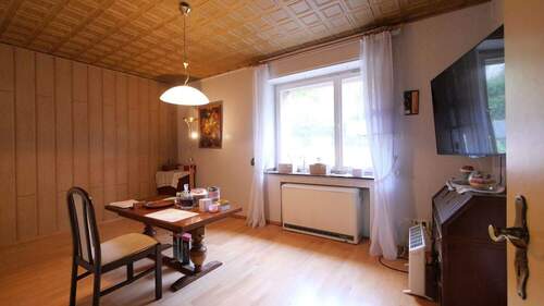 Ess-/Arbeitszimmer - 