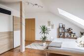 Schlafzimmer DG - 6 Zimmer Einfamilienhaus zum Kaufen in Schmallenberg