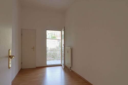 Arbeiten - 3 Zimmer Etagenwohnung zum Kaufen in Plauen