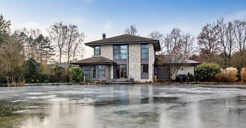 Titelbild - 5 Zimmer Einfamilienhaus zum Kaufen in Wildeshausen