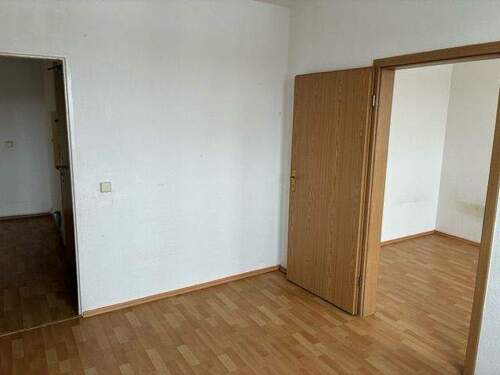 Kinderzimmer 1 Rückansicht - 4 Zimmer Etagenwohnung zur Miete in Halle (Saale)