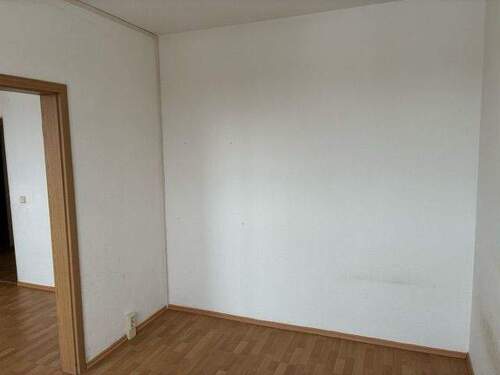 Kinderzimmer 2 Rückansicht - Etagenwohnung mit 68,80 m&sup2; in Halle (Saale) zur Miete