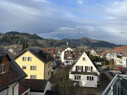 Ausblick Balkon Wohnzimmer - 