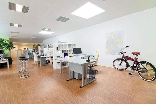 Co-Working - Büro mit 4,00 m&sup2; in Düsseldorf zur Miete