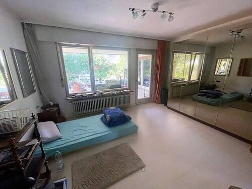 Schlafzimmer EG - 