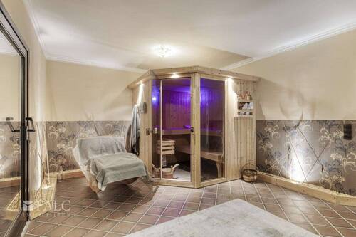 Sauna UG - 