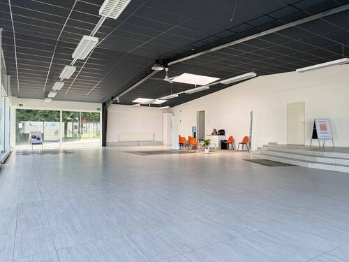 Verkaufshalle - 