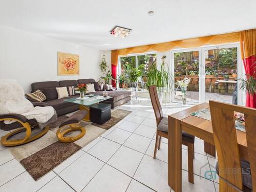 Wohn-/Esszimmer - Mehrfamilienhaus, Wohnhaus mit 137,10 m&sup2; in Kierspe zum Kaufen