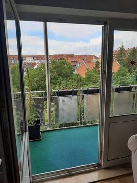 20250905_125951.jpg - Etagenwohnung mit 70,20 m² in Erfurt zur Miete