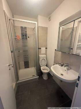 Badezimmer - Etagenwohnung mit 72,70 m² in Bautzen zur Miete